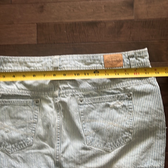 Super cute blue and white striped skirt - Picture 4 of 5